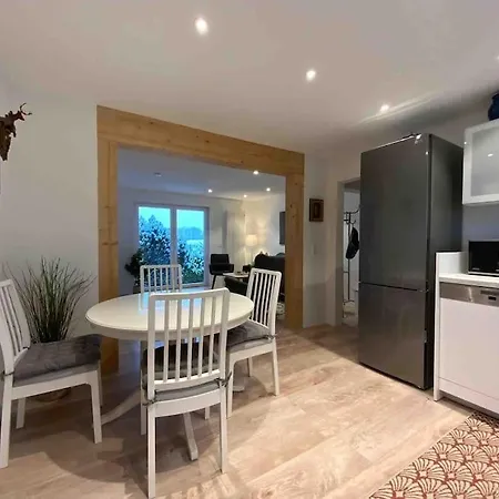 In Bei Freiburg, Schwarzwald Stegen